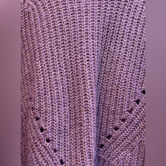 Elizabeth and James NWOT Open Stitch Crew Neck Cropped Purple Sweater – Large - Picture 6 of 7